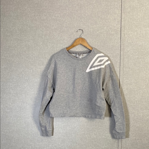 Umbro Tops - Umbro Gray Cropped Sweatshirt with White Logo Accent
